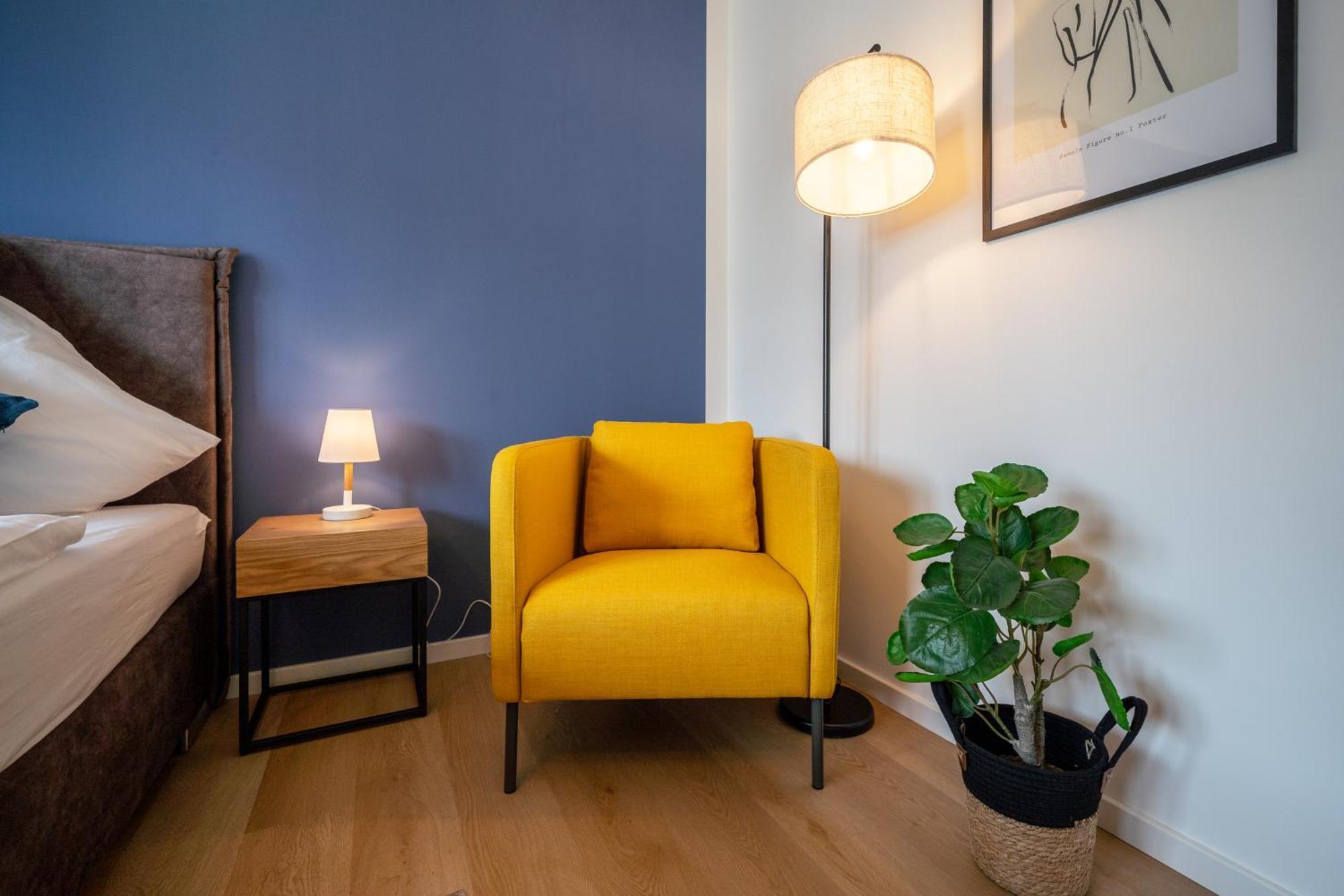 Raw-Flat Meier - Modern - Stylisch - Balkon - Netflix بيليفيلد المظهر الخارجي الصورة